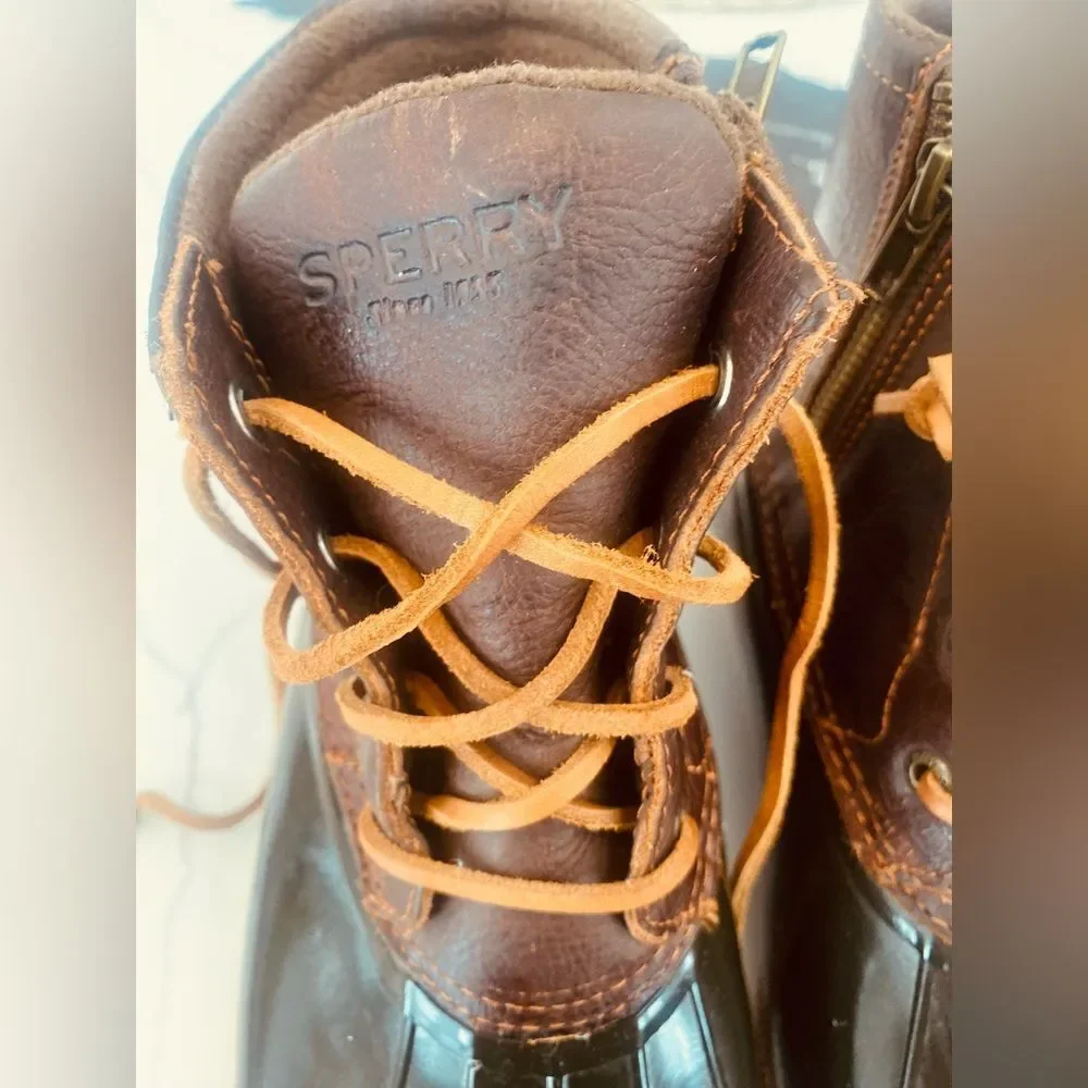 Sperry Women's Brown and Black Duck Boots